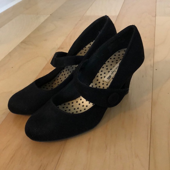 Black American eagle heels - Picture 2 of 4